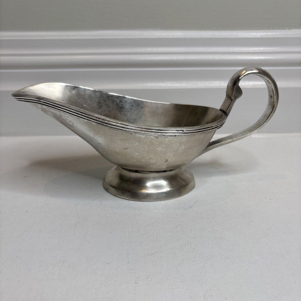 Vintage 1930's / 40's R.R. International Silver Plated Gravy Boat